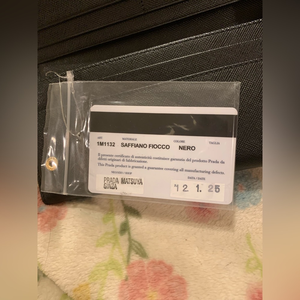 🔥 Authentic Prada Black Saffiano Leather Bow Continental Wallet🔥 - Picture 6 of 11